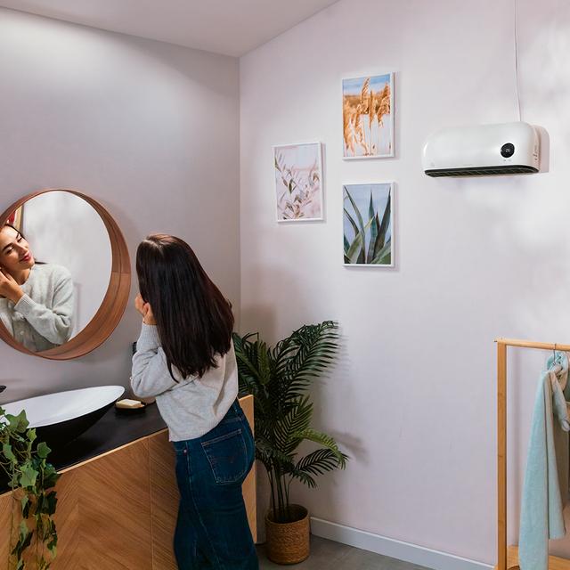 Cecotec Calefactor Cerámico De Baño ReadyWarm 2000 Max Box Ceramic Calefacor Cerámico De Baño Con 2000 W Pantalla LED Mando A Distancia Y Protección IPX2. Calefactor De Pared