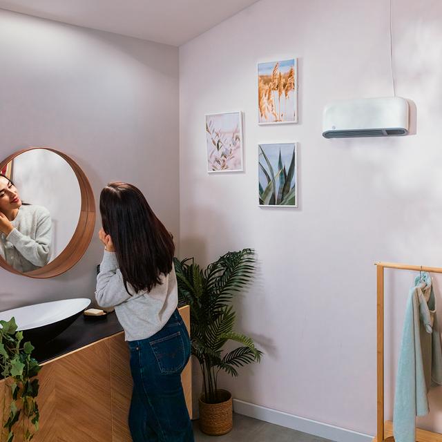 Cecotec Calefactor Cerámico De Baño ReadyWarm 2000 Max Box Ceramic Connected Calefactor Cerámico De Baño Con 2000 W Control Por Wifi Y Protección IP22. Calefactor De Pared  