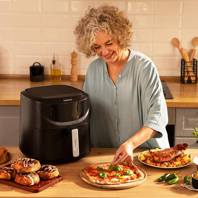 Cecotec Cecofry Absolute 7600 Freidora Sin Aceite Airfryer Dietética Digital Y Compacta Sin Aceite De 7.6 L De Capacidad Con Tecnología PerfectCook. Freidora Sin Aceite Airfryer Dietética