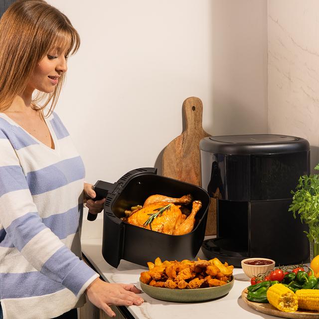 Cecotec Cecofry Bombastik 6000 Freidora Sin Aceite Airfryer Digital Y Compacta Sin Aceite De 6 L De Capacidad Con Tecnología PerfectCook. Freidora Sin Aceite Airfryer