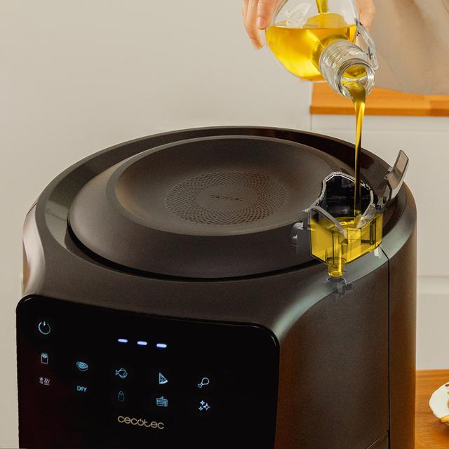 Cecotec Cecofry Rain M Cecofry Rain Freidora De Aire De 5 5 L Con Spray De Aceite Incorporado Pulverización Automática Y Manual Con 7 Niveles. Tecnología Avanzada De Aire Caliente 1550 W Panel De Control Táctil Multifunción