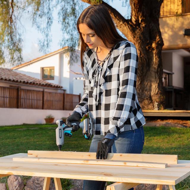 Cecotec CecoRaptor Perfect Fix 2020 Advance. Pistola De Encolar Sin Cables De Batería 20V Y 2000 MAh Barras De Diámetro 11mm Y 150 Mm De Largo Temperatura De Trabajo 180ºC Autonomía Hasta 30 Min Pistola De Silicona Caliente