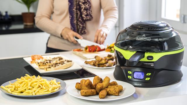 Cecotec TurboCecofry 4D + Acc Freidora Sin Aceite