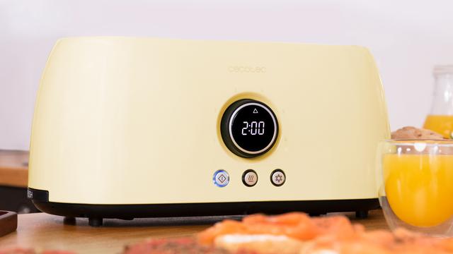 Cecotec ClassicToast 15000 Yellow Extra Double. (4 Tostadas Yellow) Tostador Vertical Digital Con Capacidad Para 4 Tostadas Y 1500 W De Potencia Máxima. Tostadora Vertical Digital