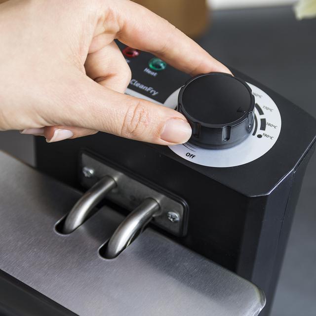 Cecotec CleanFry 1 5l. Freidora Eléctrica Con Aceite De 1000 W Capacidad De 1 5 L Temperatura Hasta 190ºC Cubeta Esmaltada Apta Para Lavavajillas Filtro OilCleaner Que Mantiene El Aceite Limpio Freidora Eléctrica 1 5 Litros