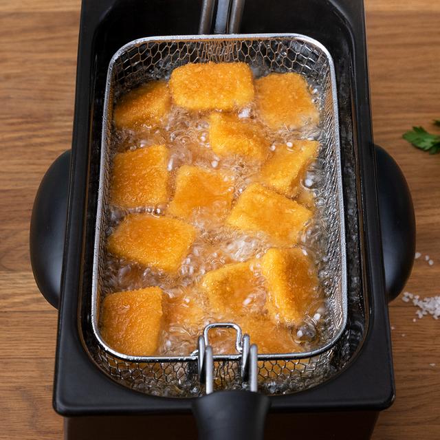 Cecotec CleanFry 3000 Dark. Freidora De Aceite De 2180 W Capacidad 3 Litros Acero Inoxidable Filtro OilClean Tapa Con Ventana Y Filtro Antiolores Freidora De Aceite 3L