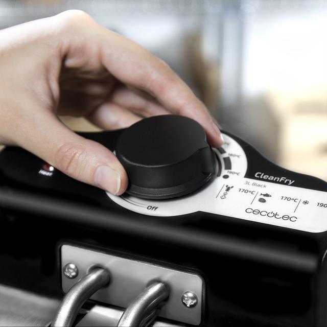 Cecotec CleanFry 3L.Freidora De Temperatura Hasta 190 ° C Recipiente Esmaltado Y Apto Para Lavavajillas Filtro De Aceite Para Mantener Limpio El Aceite 2000W Freidora Eléctrica 3 Litros  