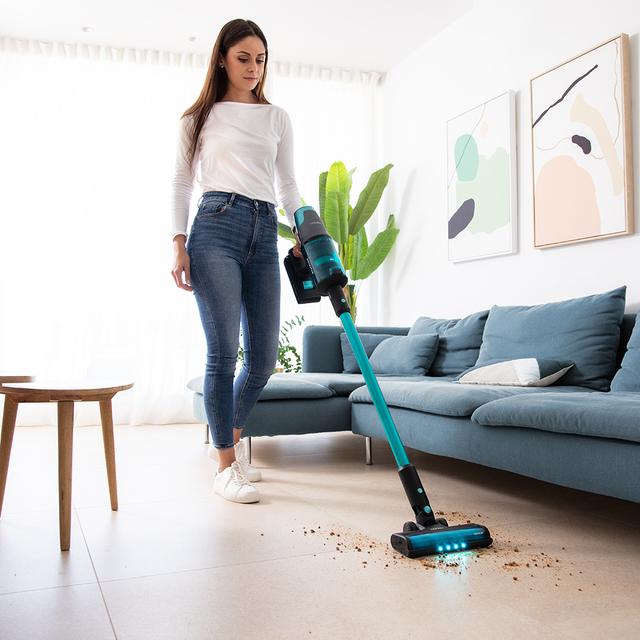 Cecotec Conga Rockstar 7500 Astral Jaliscazo Animal Aspirador Escoba Sin Cables Sin Bolsa 4 En 1 Con Potencia 680 W 30 KPa Y 90 Minutos De Autonomía. Cepillo Jalisco. Con 250 AW De Potencial. Con Accesorio Especial Para Animale