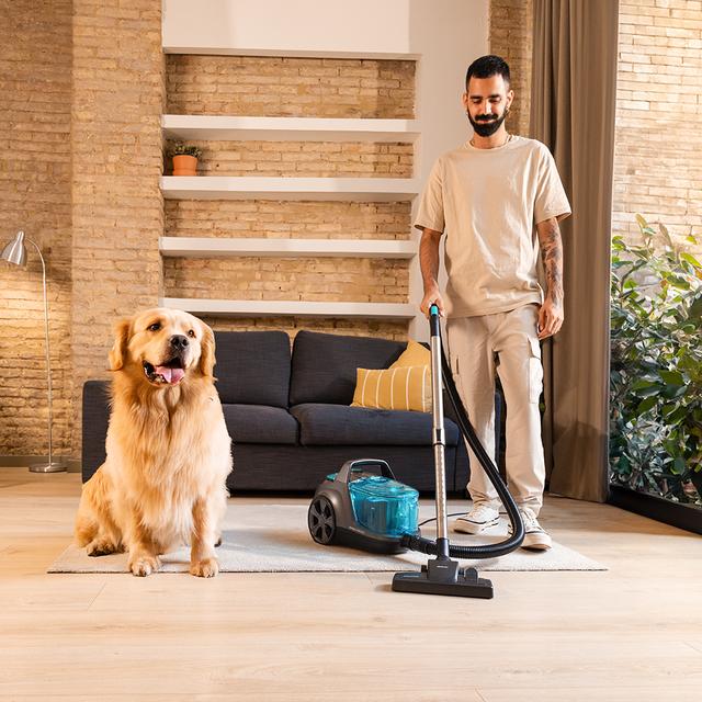 Cecotec Conga Rockstar Cyclonic XL ProAnimal Aspirador De Trineo De 900 W. Ciclónico Sin Bolsas Y Vaciado Higiénico. Máxima Capacidad Del Depósito De Hasta 2 8 L Con Doble Filtro HEPA Y Tubo Telescópico Metálico. Radio De