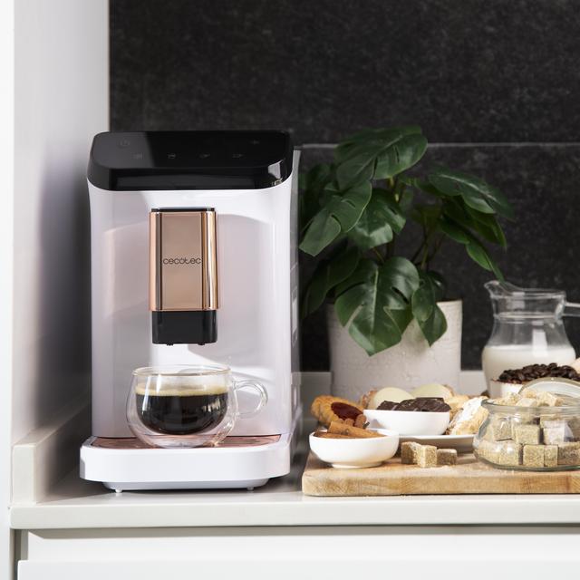 Cecotec Cremmaet Macchia White Rose Cafetera Superautomática Compacta Con 19 Bares Y Sistema Thermoblock. Cafetera Superautomática 