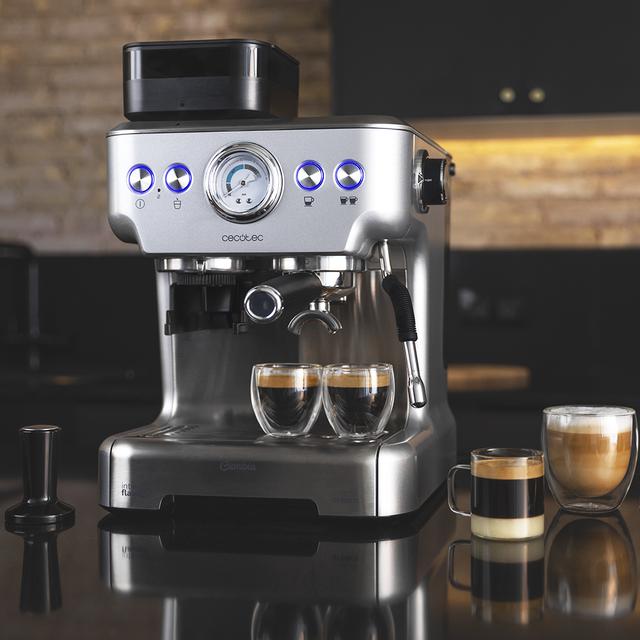 Cecotec Cumbia Power Espresso 20 Barista Aromax. Cafetera De Potencia 2900 W 2 Sistemas De Calentamiento Bomba De Presión De 20 Bares Manómetro Portafiltros Con Doble Salida Y 2 Filtros Cafetera Express