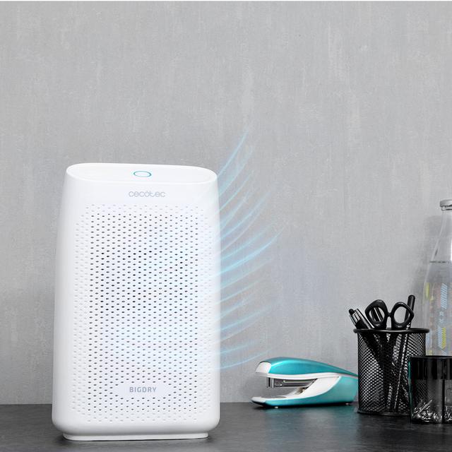 Cecotec Deshumidificador BigDry 2000 Essential Deshumidificador Peltier De Diseño Con Una Gran Capacidad De Deshumidificación De 300 Ml/día. Depósito Transparente De 0 7 Litros. Botón De Encendido Y Apagado Con Indicador Lu