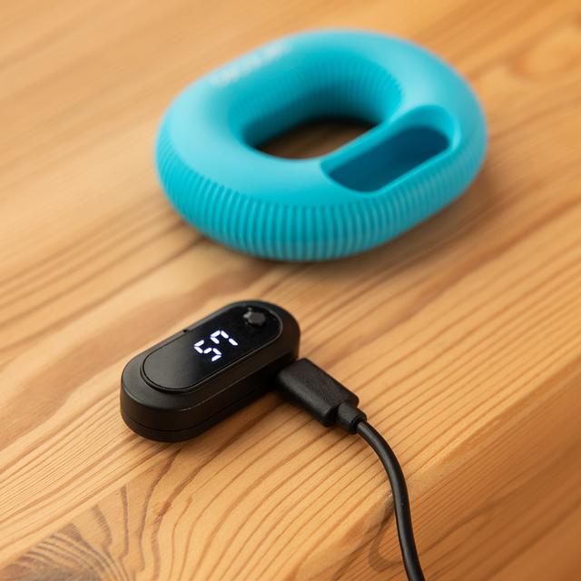 Cecotec Drumfit HandFit Smart Fortalecedor De Antebrazo Con Contador. Pantalla LED. Carga USB Tipo C. Diseño Antideslizante Y Compacto. 14 Kg De Resistencia. Fortalecedor De Antebrazo 