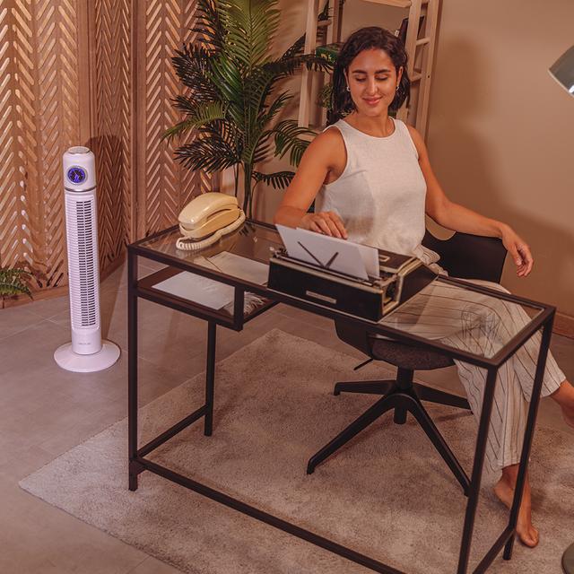 Cecotec EnergySilence 1090 Skyline Retro Smart White Ventilador De Torre De 32" Con 40 W LED Display Control Táctil Y Remoto Temporizador 12 Horas Y Oscilación. Ventilador De Torre