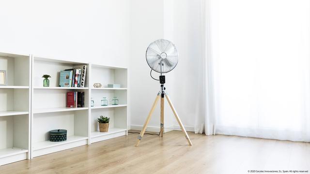 Cecotec EnergySilence 1600 Woody Smart. Ventilador Trípode 50W 4 Aspas De 16 Pulgadas 40 Cm Diámetro Motor De Cobre 3 Velocidades Altura Ajustable 130 Cm Oscilación Hasta 80º Mando A Distancia Ventilador Trípode