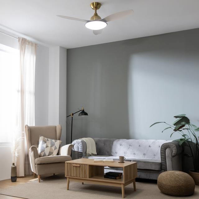 Cecotec EnergySilence 4800 Light GoldWhite Ventilador De Techo De 35 W Con Motor DC Y 48” Con Luz LED De 36W Mando A Distancia Temporizador 6 Velocidades Y 3 Aspas.  Ventilador De Techo