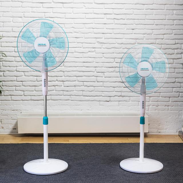 Cecotec EnergySilence 500 Ventilador De Pie EnergySilence 500. 40 W 5 Aspas De 40 Cm De Diámetro Oscilante 3 Velocidades Altura Ajustable 110-130 Cm Motor De Cobre Diseño En Blanco Ventilador De Pie