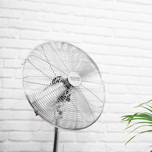 Cecotec EnergySilence 580 RetroStyle. Ventilador De Pie De 60 W 4 Aspas 40 Cm De Diámetro Oscilante 3 Velocidades Altura Ajustable 90-125 Cm Motor De Cobre Acabado Cromado Ventilador De Pie