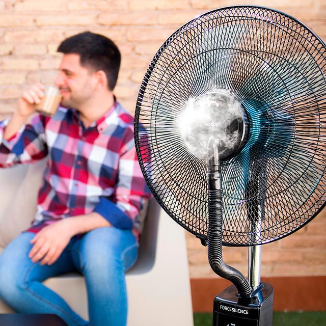 Cecotec EnergySilence 590 Freshessence Ventilador Nebulizador De Agua Con Temporizador. 90 W 5 Aspas 40 Cm De Diámetro Oscilante 3 Velocidades Depósito 3 Litros Motor De Cobre Ventilador Nebulizador