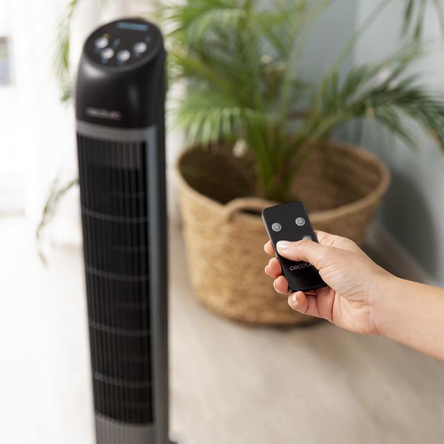 Cecotec EnergySilence 7050 SkyLine Control. Ventilador De Torre Con Mando A Distancia Y Temporizador 45 W Altura 33" Motor De Cobre 3 Velocidades Oscilación Indicador LED Ventilador De Torre