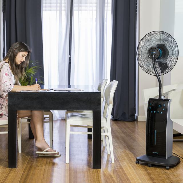 Cecotec EnergySilence 790 FreshEssence Ionic. Ventilador Nebulizador De Agua Con Mando A Distancia Y Temporizador De 90 W 5 Aspas Ionizador Difusor De Aromas Y Anti-mosquitos 3.1 L Ventilador Nebulizador  