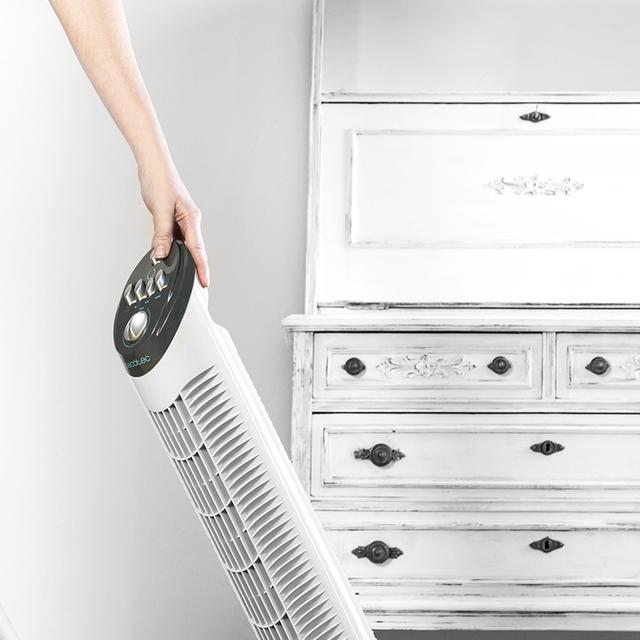 Cecotec EnergySilence 790 Skyline. Ventilador De Torre Con Temporizador 50 W 30'' (76cm) De Altura Mecánico Oscilante Motor De Cobre 3 Velocidades. Ventilador De Torre