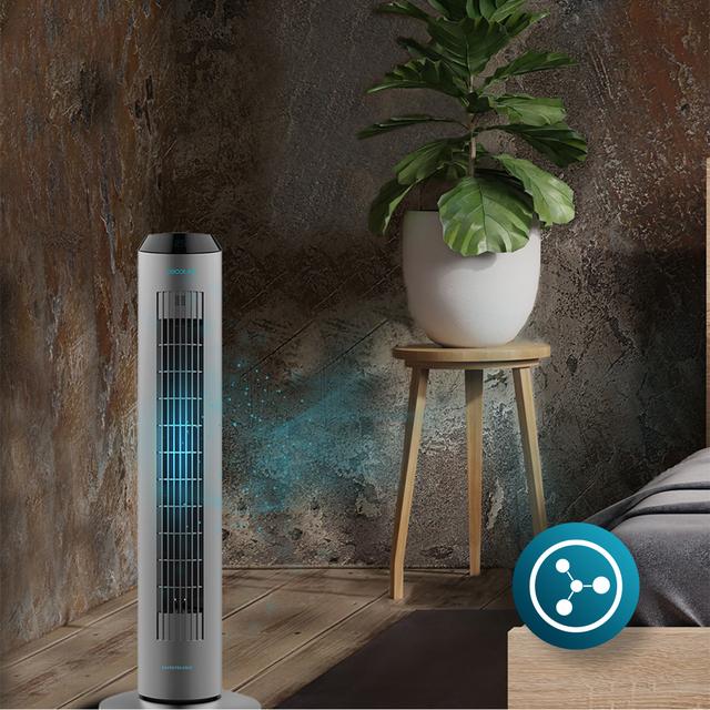 Cecotec EnergySilence 8190 Skyline Ionic. Ventilador De Torre Digital Con Mando A Distancia Y Temporizador 60 W 33'' (84cm) De Altura Oscilante Ionizador Motor De Cobre 3 Velocidades Gris Ventilador De Torre