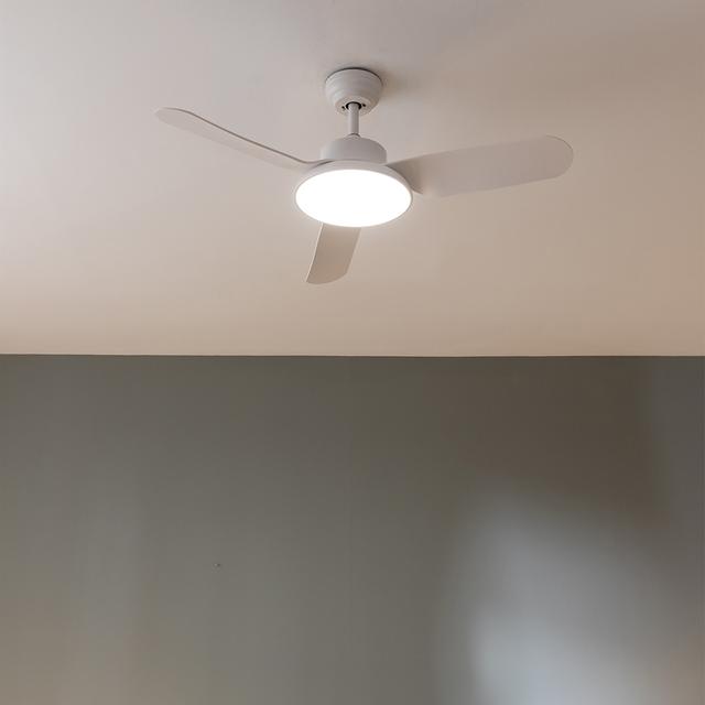 Cecotec EnergySilence Aero 5200 Light White Ventilador De Techo Con Motor DC De 40W 43" Luz LED De 20W 3 Tonalidades 3 Aspas Temporizador Programable Programable Modo Winter/summer 6 Velocidades. Ventilador De Techo 