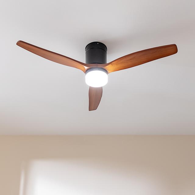 Cecotec EnergySilence Aero 5600 Black Aqua Connected Ventilador De Techo De 40 W Y 52” Con Mando A Distancia Control Por Wifi Y Mando A Distancia Protección IP44 6 Velocidades 3 Aspas Modo Winter-summer Y Temporizador De Hast