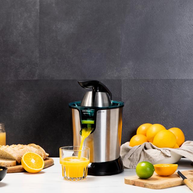 Cecotec EssentialVita PowerAdjust 600 Black. Exprimidor Eléctrico De Brazo De 600W Filtro Regulador De Pulpa Segundo Filtro De Acero Inoxidable Exprimidor De Naranjas Eléctrico