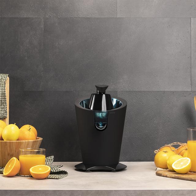 Cecotec EssentialVita PowerFresh 600 Black. Exprimidor Eléctrico De Brazo De 600 W Filtro De Acero Inoxidable 2 Conos Desmontables Boquilla Antigoteo Cuerpo Negro Con Acabado Soft Touch Exprimidor De Brazo