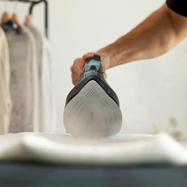 Cecotec Fast&Furious 5060 Ultra. Plancha Ropa De Vapor De 3200 W Apagado Automático Vapor Continuo 70 G/m Golpe De Vapor 270 G/min Sistema Antigoteo Doble Suela Cerámica Plancha De Vapor