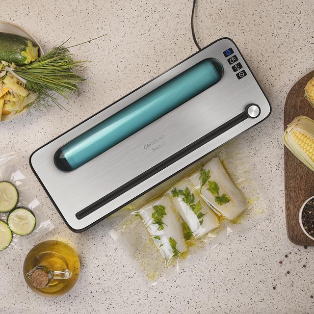 Cecotec FoodCare Sealvac 120 SteelCut M. Envasadora Al Vacío De 120 W Sistema De Envasado En 10 Seg Presión De Vacío De 0.75 Bar Acero Inox Sellado Silencioso 2 Modos Luz LED Admite Bolsas Genéricas Envasadora Al Vacío  