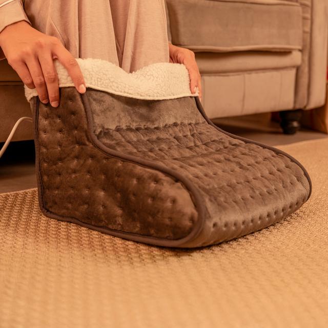 Cecotec Foot Warmer Con Apagado Automático Y 3 Niveles De Temperatura Ajustables Calientapiés Eléctrico