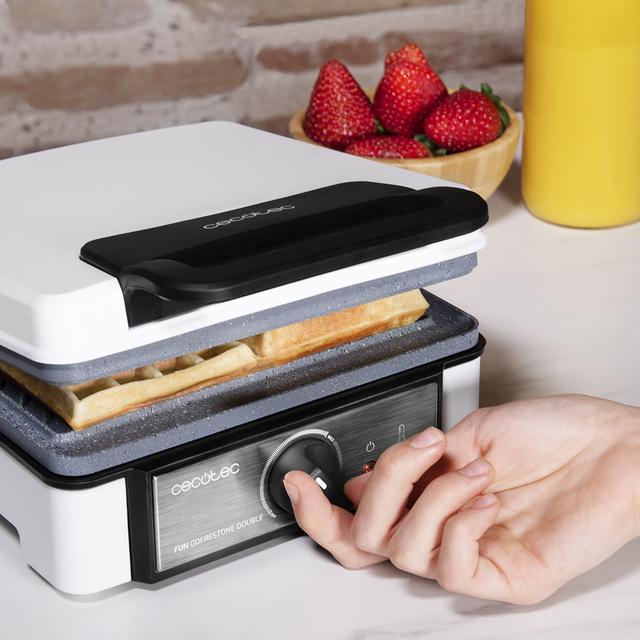 Cecotec Fun Gofrestone Double - Gofrera Revestimiento Antiadherente RockStone Termostato Regulable Gofres Gran Formato 1200 W Gofrera / Máquina De Gofres  