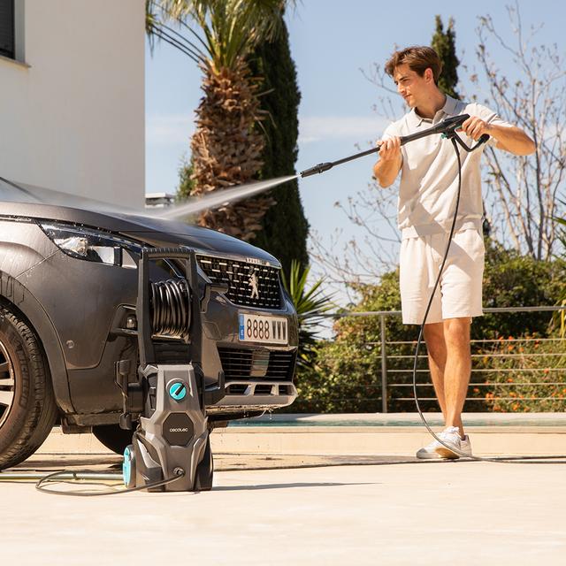 Cecotec HydroBoost 2000 Car&Garden Hidrolimpiadora Especial Para El Hogar El Jardín O El Coche. Potente Eficaz Y Fácil De Transportar. Potencia Máxima De 2000 W. Caudal Máximo De 450 L/h. 150 Bares De Presión Máxima Admiti