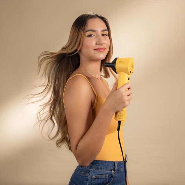 Cecotec IoniCare RockStar Style Yellow Secador Muy Compacto Y Ligero Con Motor Brushless De 1500W Y 110000 Rpm. Secador De Pelo