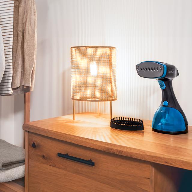 Cecotec IronHero 1800 Ultimate Plancha Vertical Con 1800 W Suela Cerámica Y Pantalla Con Dos Niveles De Vapor. Plancha Vertical 