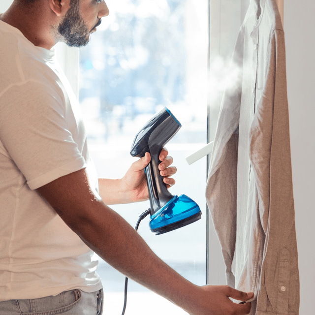 Cecotec IronHero 1800 Vital Plancha Vertical Con 1800 W Y Autonomía De 18 Minutos Con Una Capacidad Del Tanque De 360 Ml. Plancha Ropa Vertical 1800 W