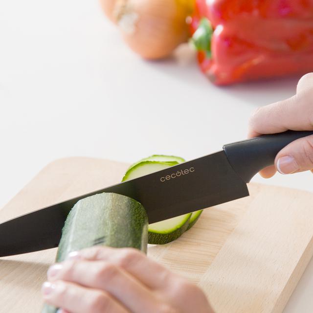 Cecotec Juego De 7 Cuchillos Profesionales Cuchillos Titanium. Acero Inoxidable Recubrimiento Cerámico Hoja De 2mm De Grosor Set De 7 Cuchillos Profesionales