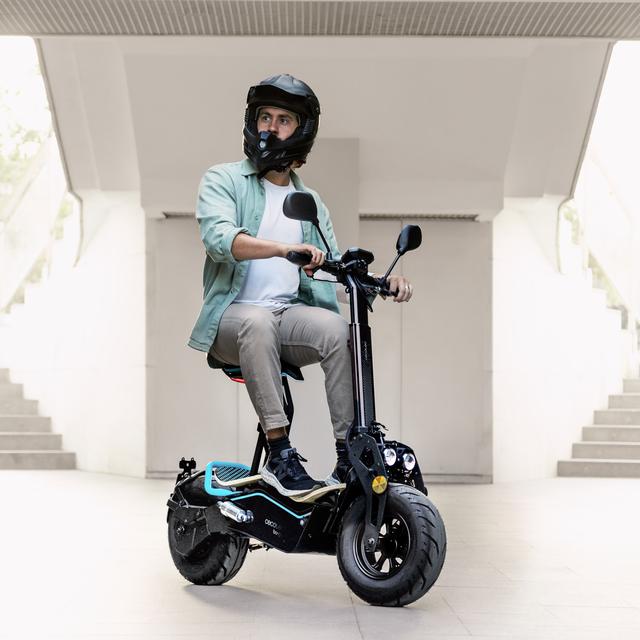 Cecotec Makalu Pro Ciclomotor Eléctrico Con Una Potencia Nominal De 1000 W Y Potencia Máxima De 1600 W. Doble Suspensión Autonomía De 45 Km Y Batería Extraíble De Litio. Velocidad Máxima 40km/h Ciclomotor Eléctrico