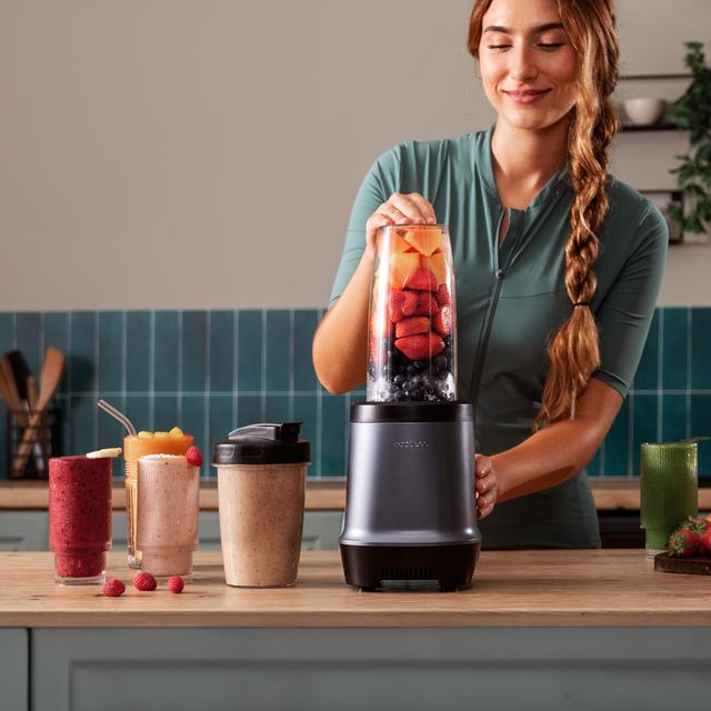 Cecotec Nutriblender Fusion Batidora Nutriblender De Smoothies Con 2 Vasos Portátiles 6 Cuchillas De Acero Inoxidable Con Recubrimiento De Titanio Negro Y 1000 W De Potencia. Batidora Nutriblender De Smoothies