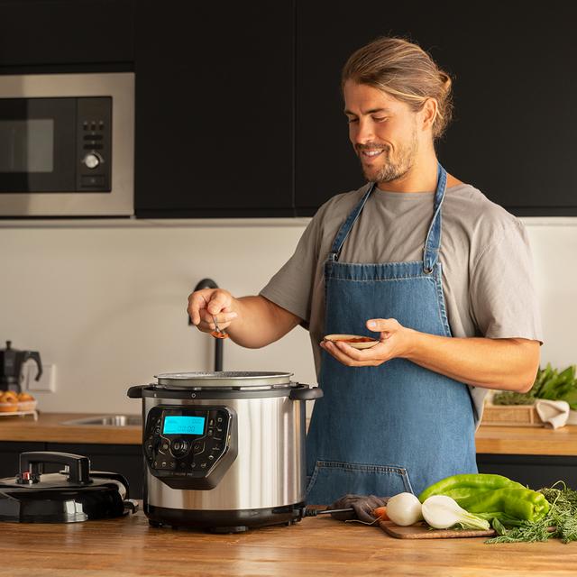 Cecotec Olla ProgramableOlla GM H Deluxe AirFryer De 6 Litros De Capacidad Con Cabezal Freidora Aire Y Báscula. Olla Express Eléctrica Programable. Olla A Presión Eléctrica