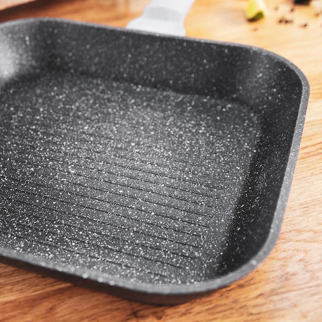 Cecotec Polka Exclusive 28 Grill Wood&Rock. Grill Con Diámetro De 28 Cm Mango Frío De Baquelita Aluminio Forjado Revestimiento Antiadherente Teflon Apta Para Lavavajillas Y Todo Tipo De Cocinas Sarten