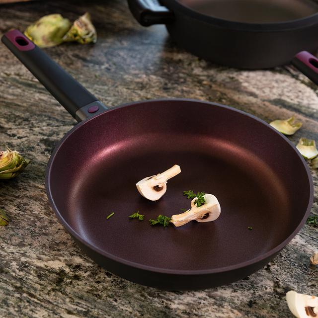 Cecotec Polka Experience 20-24 Bucket Set Titan. Set De Sartenes Con Diámetro 20-24 Cm Aluminio Fundido Revestimiento Antiadherente Apta Para Todo Tipo De Cocinas Y Lavavajillas Set De Sartenes