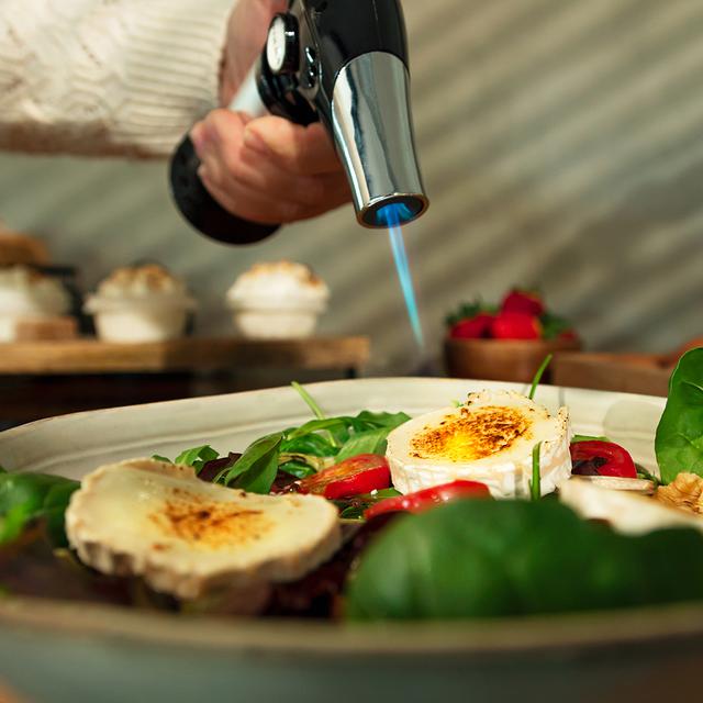 Cecotec Polka Flame-Cook 1000 Steel. Soplete De Cocina Que Alcanza 1300ºC Regulador De Ajuste De Llama Bloqueo De Seguridad Pincel Espátula Y Recetario Incluido Soplete De Cocina