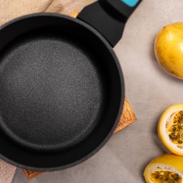 Cecotec Polka Platinum 16 Pot Thunder. Cazo Con Diámetro De 16 Cm Aluminio Forjado Revestimiento Antiadherente Teflon Platinum Plus Apta Para Lavavajillas Y Todo Tipo De Cocinas Libre PFOA Cazo