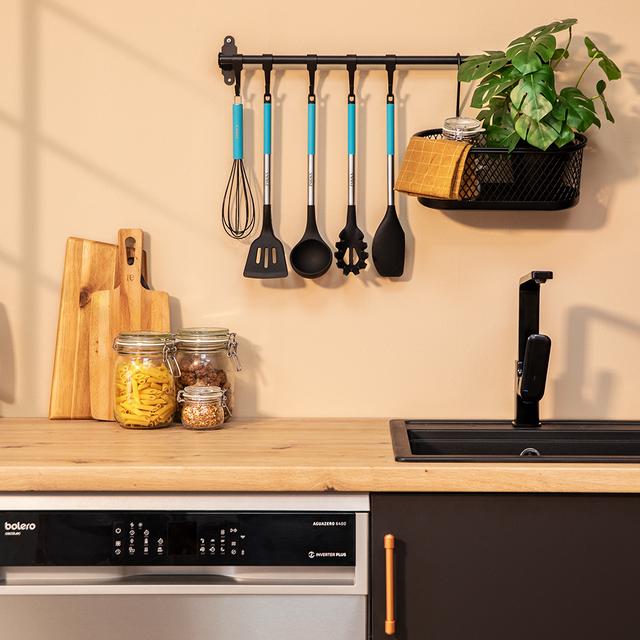 Cecotec Polka Platinum Thunder. Utensilios De Cocina De Silicona De 9 Piezas Negro Recubierto Soft Touch Y Mango De Acero. Materiales: Silicona Nylon Y PP Incluye Holder Polka Utensilios De Cocina