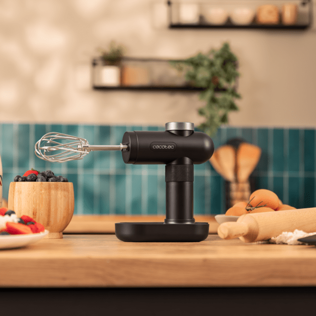Cecotec PowerTwist Battery Batidora De Varillas Portátil Recargable USB 40 Minutos De Autonomía Y 50 W. Batidora De Varillas