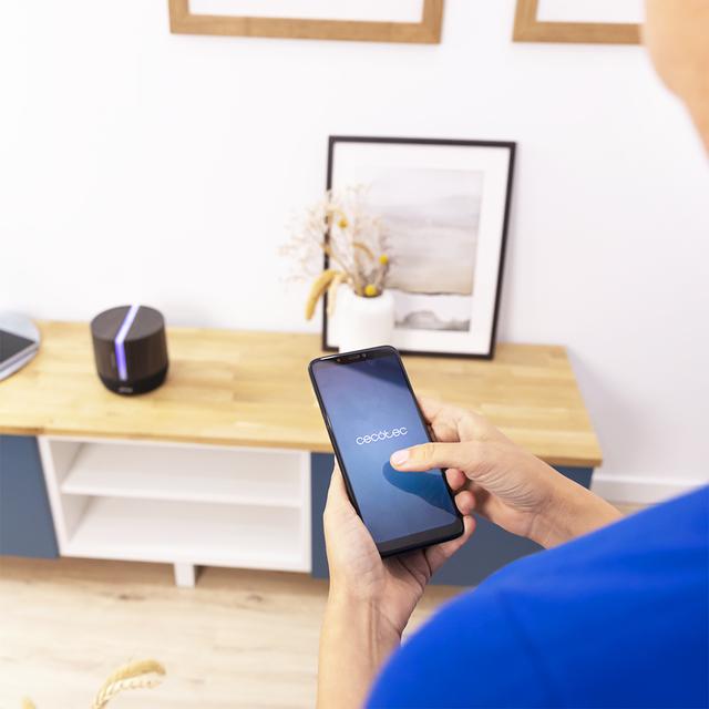 Cecotec PureAroma 550 Connected Black Woody. Difusor De Aromas Con Capacidad 500ml Pantalla LED Altavoz Control Por Bluetooth App Temporizador 12h 3 Modos De Funcionamiento Cobertura 30m2 Humidificador Y Altavoz Bluetooth